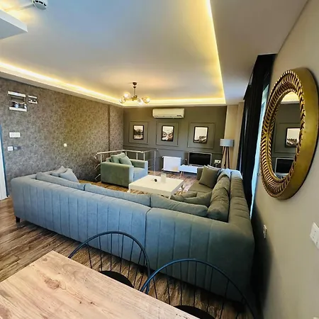 Royal Loft Apart Otel 4*
